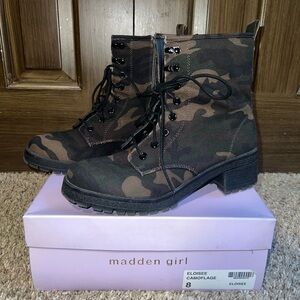 Madden Girl Eloisee Camouflage Booties - Size 8